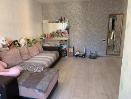 2-комн. квартира, 44 м², 3/4 эт.