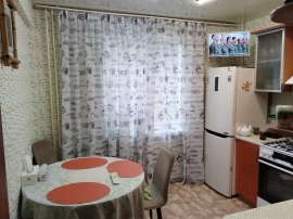 3-комн. квартира, 64.8 м², 3/5 эт.