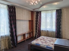3-комн. квартира, 75,7 м², 4/4эт.